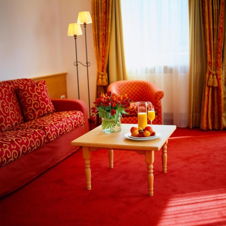 Residenze Mathilda Hotel ซีลันโดร ภายนอก รูปภาพ